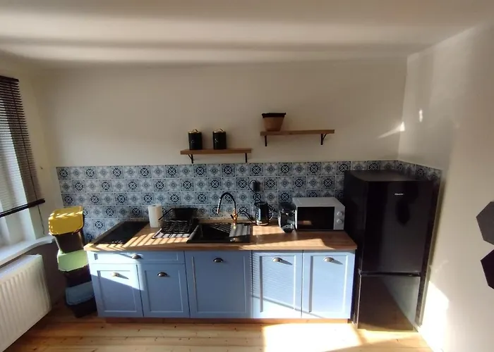 Apartament 27A